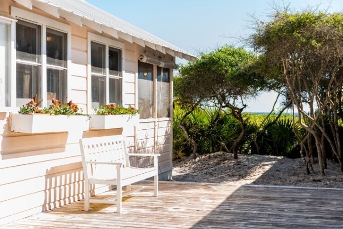 The Maintenance Costs of a Vacation Home