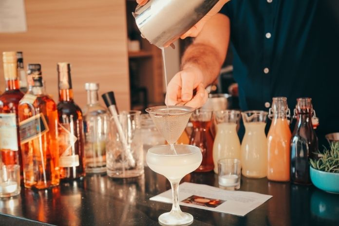 3 Tips for Creating the Perfect Home Bar